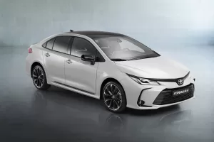 Toyota Corolla Sedan také nově v provedení GR Sport