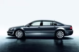 VW Phaeton: Stále žije a dočkal se i faceliftu