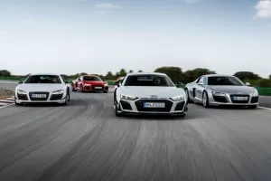 Audi R8 Coupé V10 GT RWD - poslední šance koupit desetiválec ...