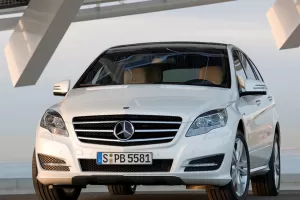 Mercedes třídy R je po modernizaci | Autanet.cz
