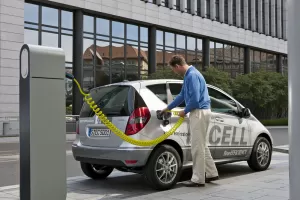Mercedes-Benz A-Klasse E-CELL – Elektricky…