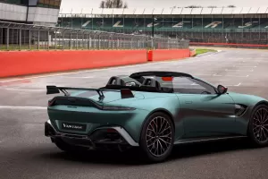 Aston Martin Vantage má ostrou verzi pro milovníky F1