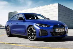 BMW i4 odhaleno, nechybí ani sportovní verze od divize M