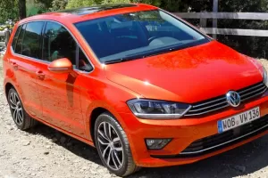 Volkswagen Golf Sportsvan – Sport pro pět?