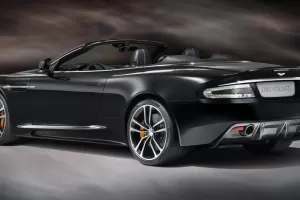 Aston Martin DBS v omezené sérii Carbon Edition