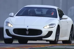 Maserati GranTurismo MC: dvě místa navíc