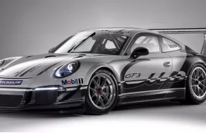 Porsche 911 GT3 Cup: posedmé a blíže k řidiči