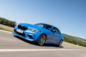 BMW M2 CS – fotogalerie a odkazy (Automobil 10/2020)