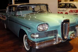 Ford Museum Dearborn – Americana