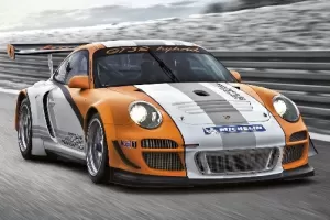 Porsche 911 GT3 R Hybrid - Setrvačník...