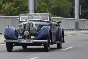Bugatti Grand Prix 2022 – Historici závodí