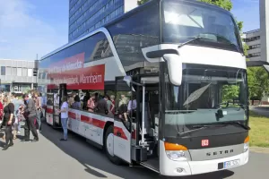 Autobusy – STUDENT AGENCY převzalo dvoupatrové autobusy Setra