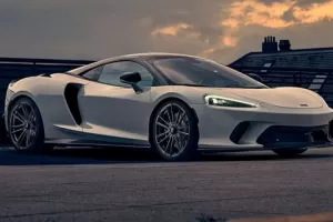 McLaren GT posílil na 520 kW a zvládne až 333 km/h. Úpravu mají na starosti Němci