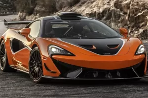McLaren uzavírá éru modelů Sports Series. Z Wokingu odjely poslední kusy 620R