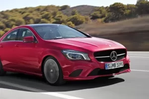 Mercedes-Benz CLA dostal víc výkonu a bohatší výbavu