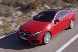 Mercedes-Benz E Coupé a Cabriolet se představují na prvním videu