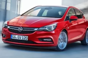 Nová generace Opelu Astra bude vyráběna v Německu. Velká Británie stále nemá jasno