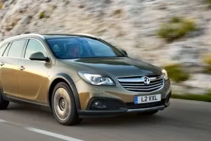 Opel Insignia Country Tourer: 4x4 a 20 mm argumentů