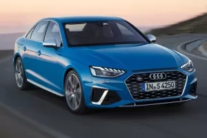 Audi A4 prošlo další modernizací. Přichází s hybridními motory, S4 sází na naftu