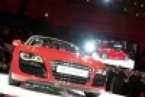 Audi R8 Spyder v plné parádě: dvě stě pod 13s