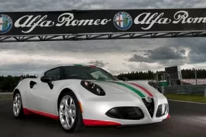 Alfa Romeo 4C: Safety Car pro závody na Silverstonu