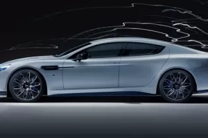 Aston Martin ukončí výrobu modelu Rapide. Brzo už nebude mít význam