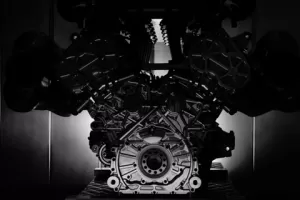 Aston Martin odhaluje motor Valkyrie. V12 bez turba má 1014 koní, zní jako F1