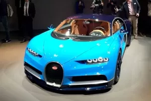 Bugatti Chiron a 5 dalších supersportů s výkonem 8258 koní [fotogalerie] - 2. kapitola