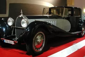 Bugatti Type 41 Royale (1926): osm válců a 14,7 l, co dodat…?