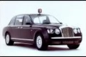 Bentley State Limousine: Nové auto pro královnu
