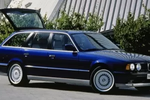 BMW schovává v tajném archivu M5 Touring V12. Možná už nikdy nevyjede