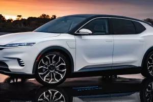 Chrysler Airflow oficiálně: Elektromobil na platformě Stella je snad víc telefon než auto