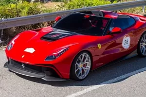 Ferrari F12 TRS za desítky milionů existuje v jediném exempláři