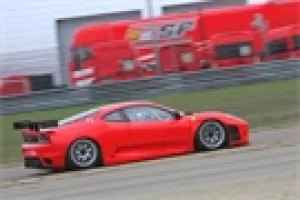 Ferrari F430 GT2: připraveno na okruhy