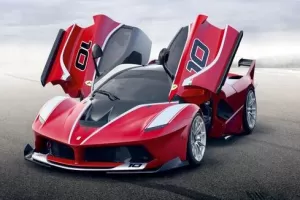 Ferrari FXX K: Italská raketa dostala 1050 koní a upravenou aerodynamiku