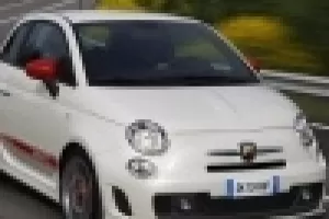 Fiat 500 Abarth Opening Edition: 160 koní v mini