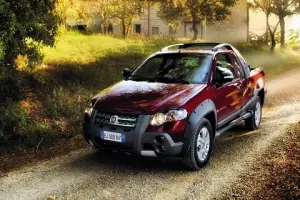 Fiat Strada Lumberjack: do 'terénu' stylově