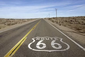 Hlavní ulice Ameriky Route 66 slaví výročí – 85 let