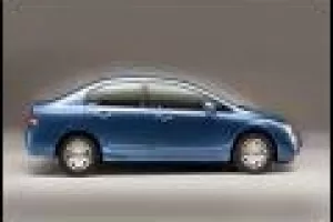 Honda Civic sedan: sportovní limuzína za výborné peníze