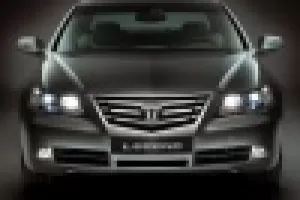 Honda Legend: facelift i pro příbuznou