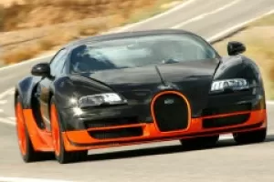 Je libo Rolls-Royce, nebo Bugatti Veyron?