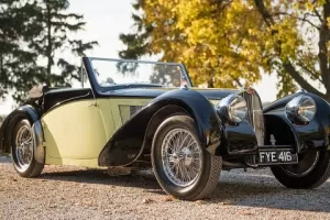 Krásné Bugatti 57S je na prodej. Připravte si více než 200 milionů korun
