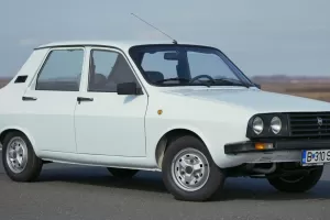 Krásně opravená Dacia 1310 má na tachometru jen 3400 kilometrů. Připomene vám historii rumunského autoprůmyslu