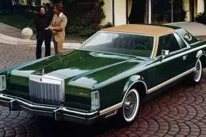 Lincoln Continental: Šest desetiletí amerického luxusu