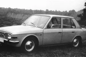 Galerie - Původní Škoda 720 mohla zatopit BMW i Fordu. Zůstala však jen snem chalupářů - AutoRevue.cz