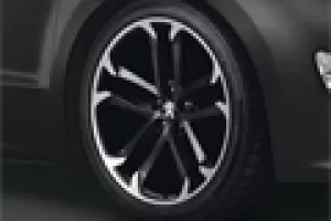 Peugeot RCZ Asphalt: aby černá černá byla