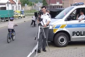 Policie a radary: Fotí a schovává si všechny. I ty, kteří nic neudělali