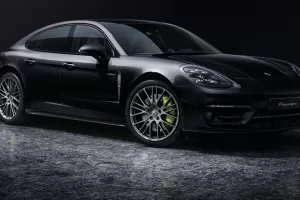 Porsche Panamera dostává nálož výbavy za půl milionu. Edice Platinum je i v ČR