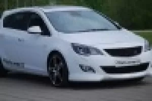 Steinmetz Opel Astra: ladná agrese