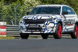 Škoda Kodiaq RS má rekord Nürburgringu. Konečně známe i motor